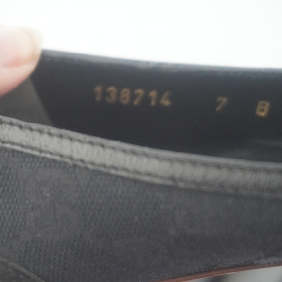 Gucci black ballet flats EUC Authentic Horse-bit Style - Picture 9 of 9
